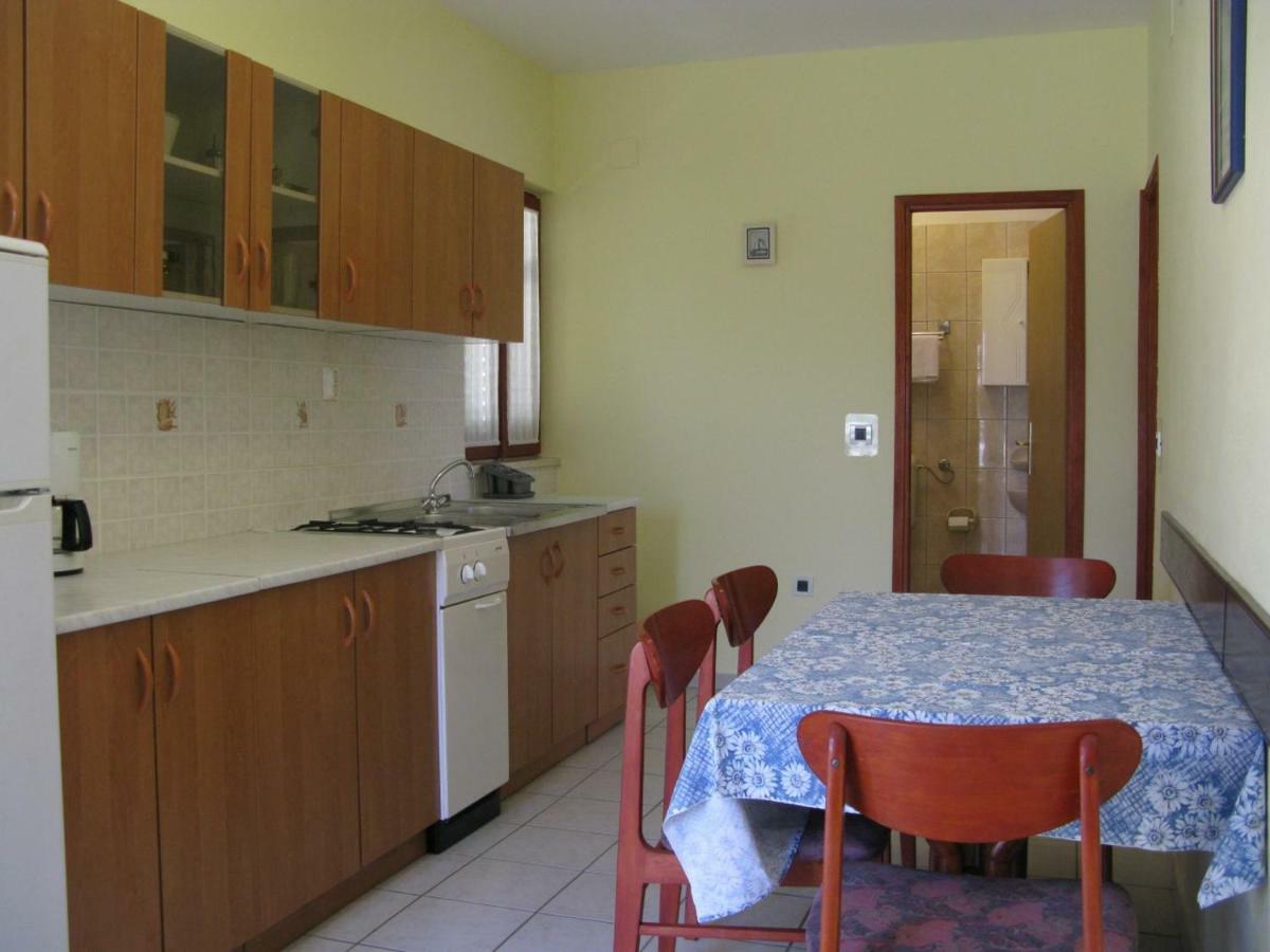 Apartments And Rooms Lanca Banjol Kültér fotó